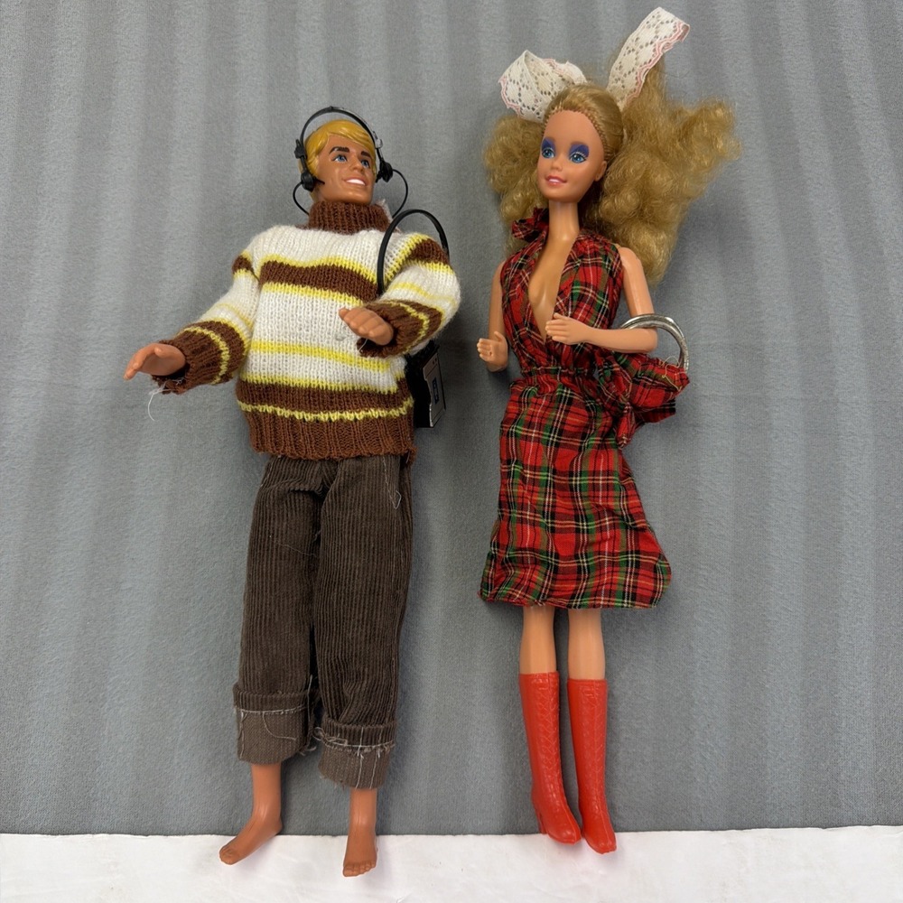 Vintage Ken And Barbie Doll Lot Of 2 Plaid Dress Radio‎ Headphones Accessories
